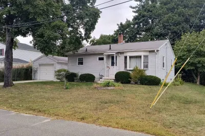 81 Beveridge Blvd 1
