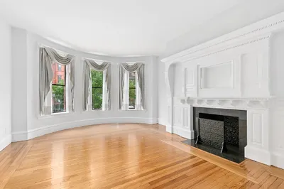 403 Marlborough St #4