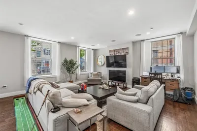 225 Dorchester Street #27 1