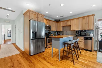 202 K St #7