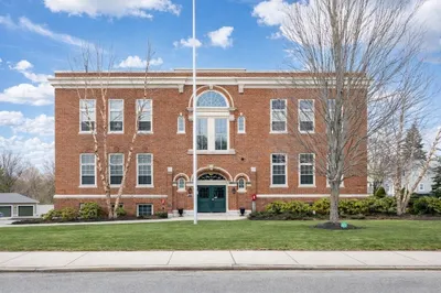 100 Nahant St #380 1