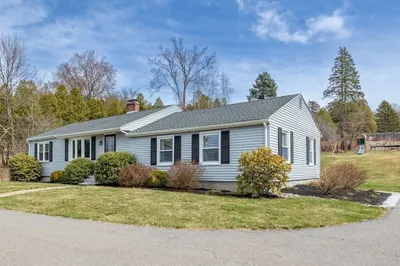 232 Ayer Rd 1