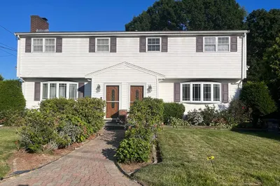 32 Adams Drive #32 1