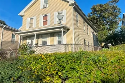 71 Fox St 1