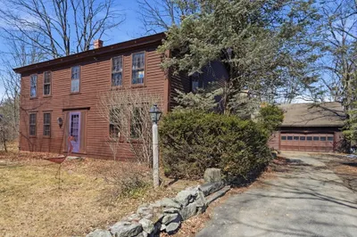447 Main St 1