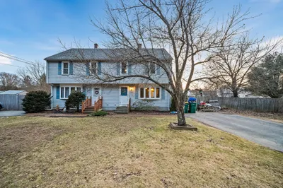224 W River Rd #224 1