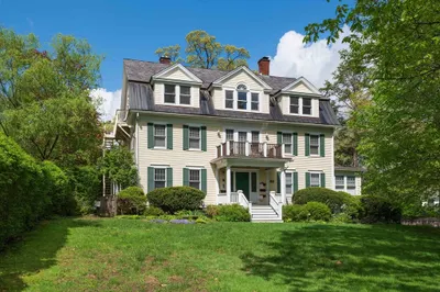 88 Round Hill Rd #4 1