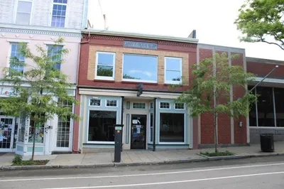 146 Main St #2