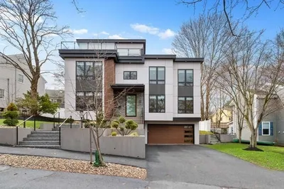 46 Beverly Road 1