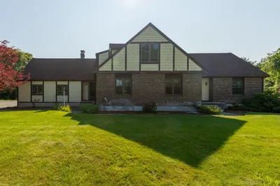 12 Woods Ct