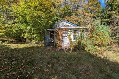 4 Pine Hill Rd 1