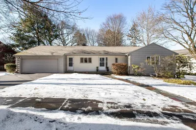 155 Paulson Rd 1
