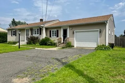 43 Lorimer St