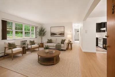 15 Cass Street #3 1