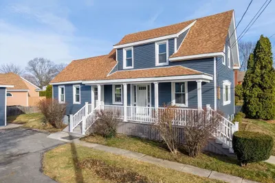 32 Cedar St 1