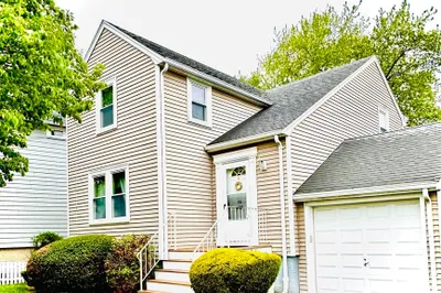 70 Sherman St