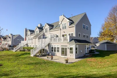 53 Fairway Dr #53 1