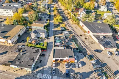 185 South Broadway 1