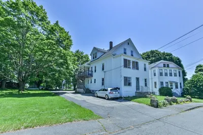 18 Emerald Ave