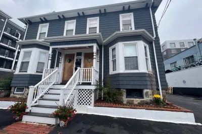 60 Hichborn Street #1
