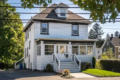 81 Nahant St
