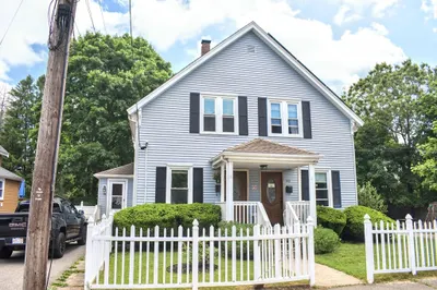 95 Temple St #1 1