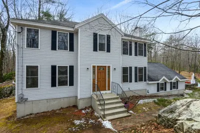 2 Mulberry St 1