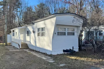 868 Southampton Rd #6 1