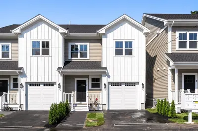 19 Vine St #2 1