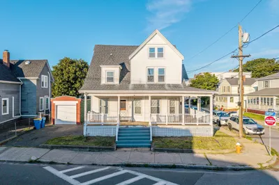 546 Shirley St 1