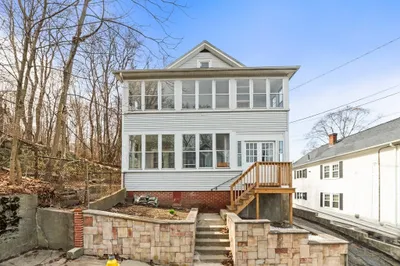 36-38 Dickinson Rd 1
