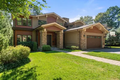 12 Valley Spring Road 1