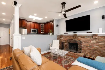 159 M Street #3