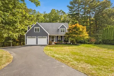 100 Litchfield Ln 1