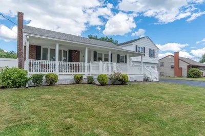 72 Westhaven Dr 1