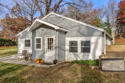 7 Faulkner Rd
