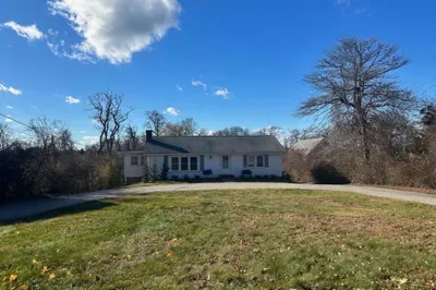 112 Gilson Rd #112 1