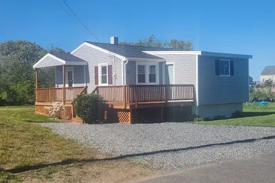11 Starboard Dr