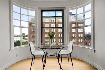 4 Charlesgate East #603 1