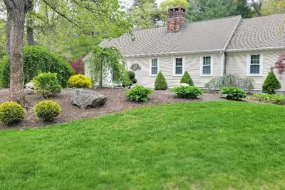 4 Wolf Hill Rd 1