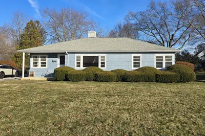 24 Pepka Dr