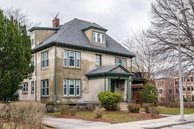 229-231 Chestnut Hill Ave #3