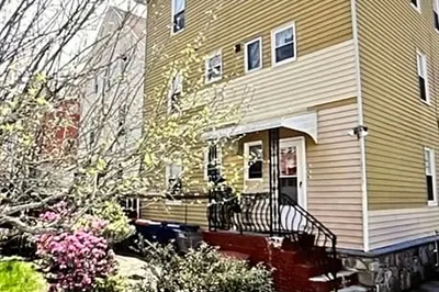 10 Viall Street 1