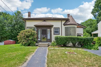 59 Taylor Ave 1