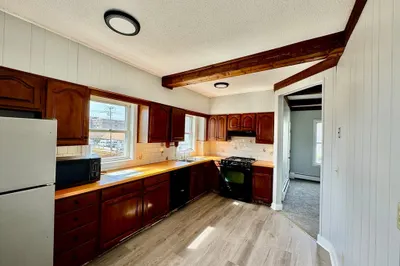 29 Aetna St #2