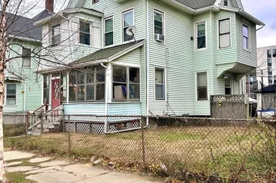 163 Marion St 1