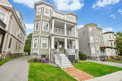 60 Dix Street #1 1