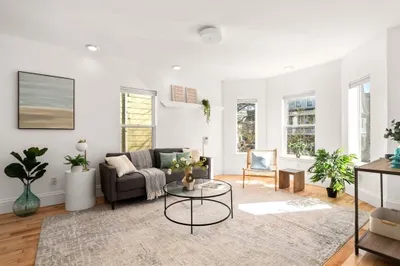 221 Highland Ave #2