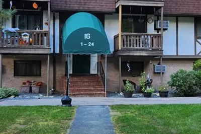16 Erick Rd #18