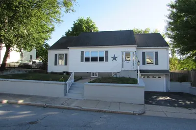 120 Andrews St 1